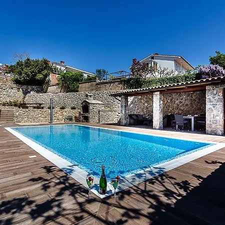 Petra Krk Apartman *